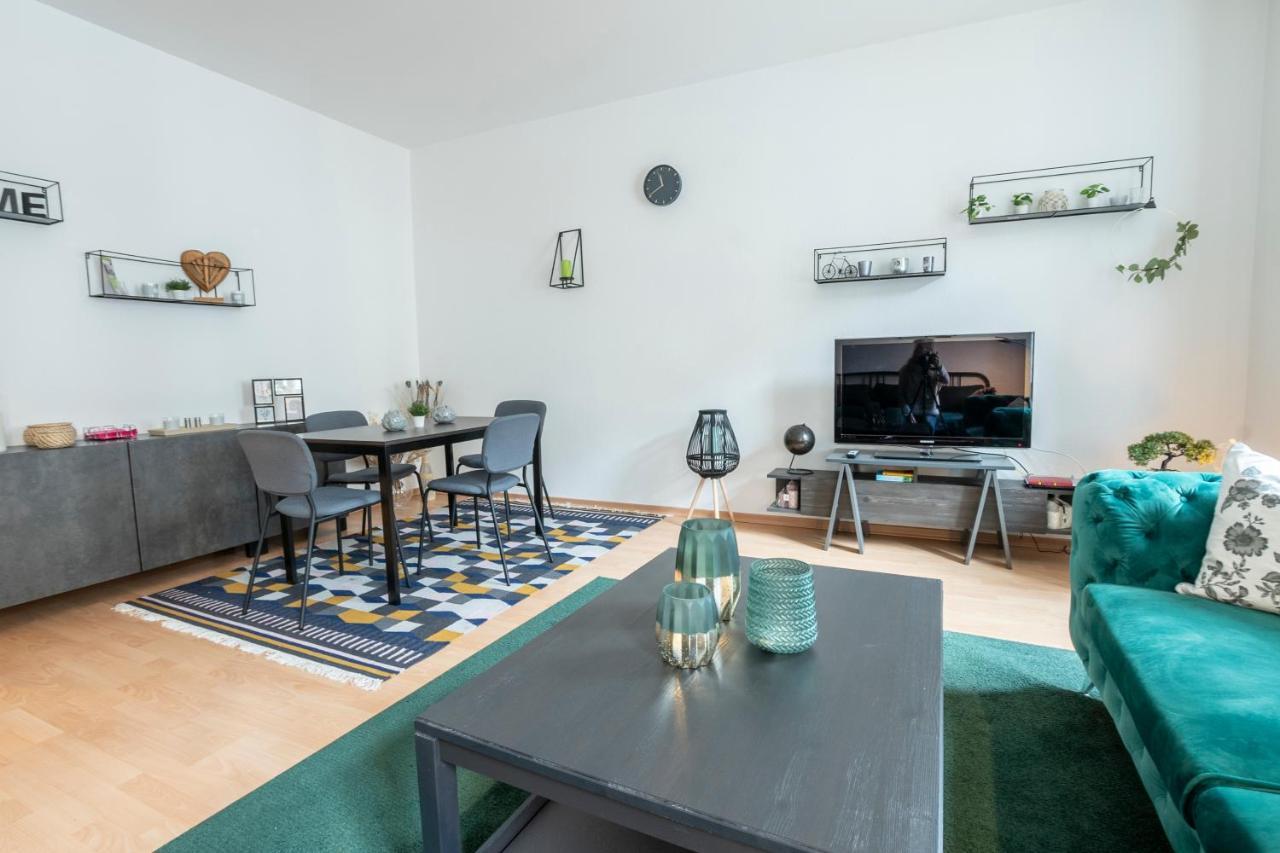 Zwickau Mittendrin, Tolles Balkon-Apartment Eksteriør billede